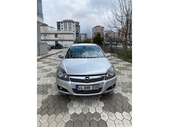 Sahibinden Opel Astra 1.6 Enjoy 2011 Model