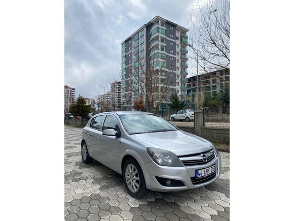 Sahibinden Opel Astra 1.6 Enjoy 2011 Model