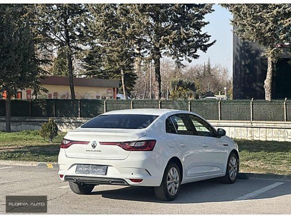 2021 Megane 1.3 TCe Joy Edc 140hp 1Boyalı %20Kdv