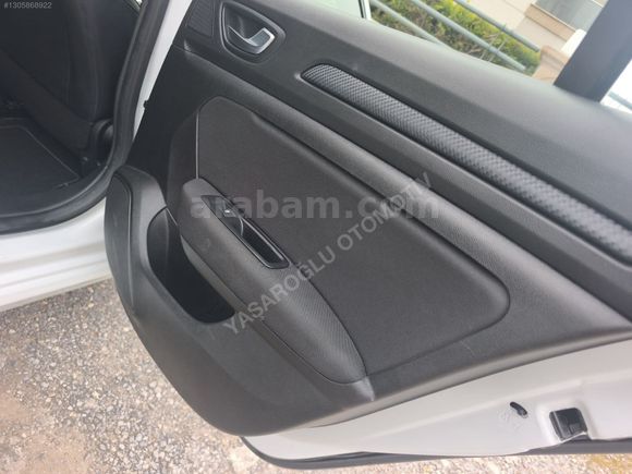 Megane Sedan 1.3 TCE JOY EDC TESLA EKRANLI