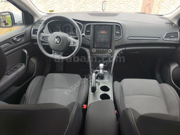 Megane Sedan 1.3 TCE JOY EDC TESLA EKRANLI