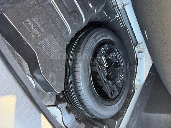 YKY MOTORS OTOMATİK VİTES 1 BOYA HARİÇ HATASIZ BOYASIZ