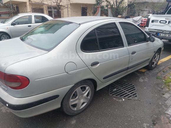 Sahibinden Renault Megane 1.9 DTi RTE 2002 Model