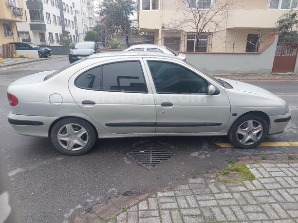Sahibinden Renault Megane 1.9 DTi RTE 2002 Model
