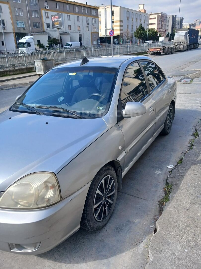 Sahibinden Kia Rio 1.3 Trend 2004 Model İstanbul 204.000 km Gri (Gümüş) 6