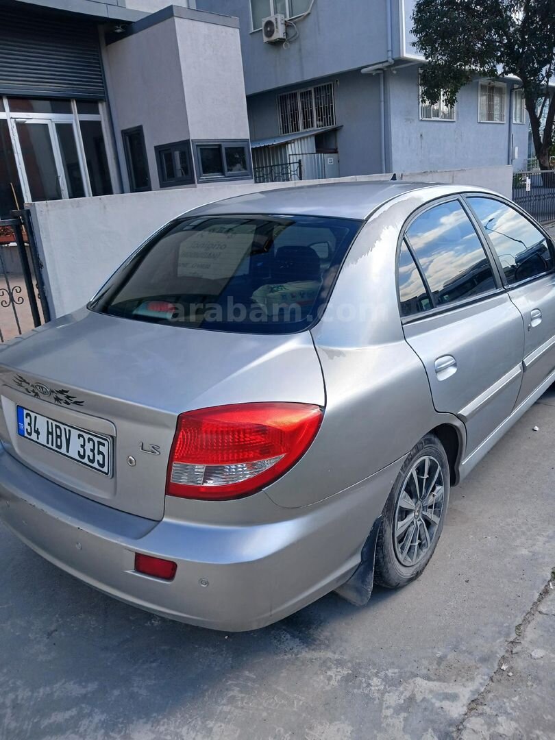 Sahibinden Kia Rio 1.3 Trend 2004 Model İstanbul 204.000 km Gri (Gümüş) 3
