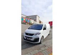 Sahibinden Peugeot Expert 1.5 BlueHDI 2023 Model 