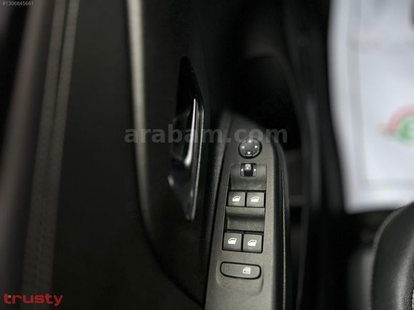 TRUSTY ONATÇA'DAN OPEL CORSA