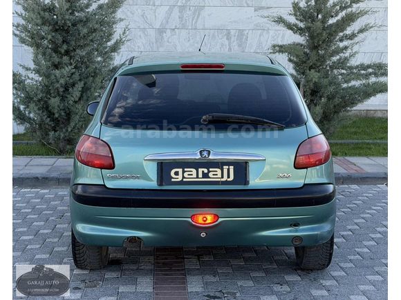 Garajj'dan Düşük KM Otomatik Peugeot 206 BENZİN-LPĞ