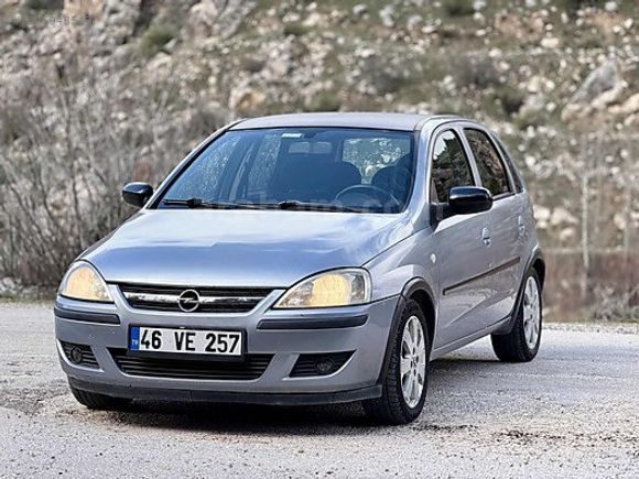 AD AUTO'DAN 2005 MODEL SORUNSUZ OTOMATİK CORSA