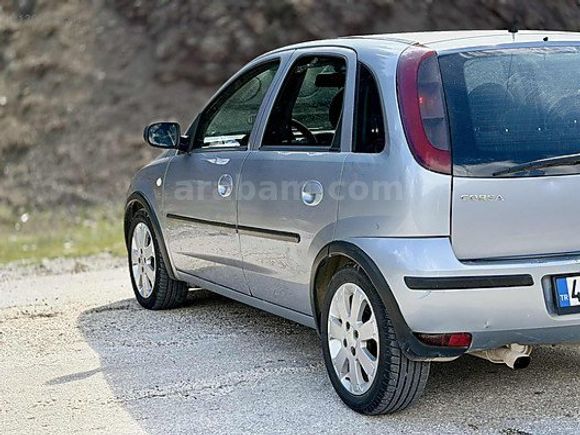 AD AUTO'DAN 2005 MODEL SORUNSUZ OTOMATİK CORSA