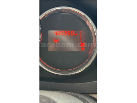 Sahibinden Dacia Lodgy 1.5 dCi Laureate 2013 Model 