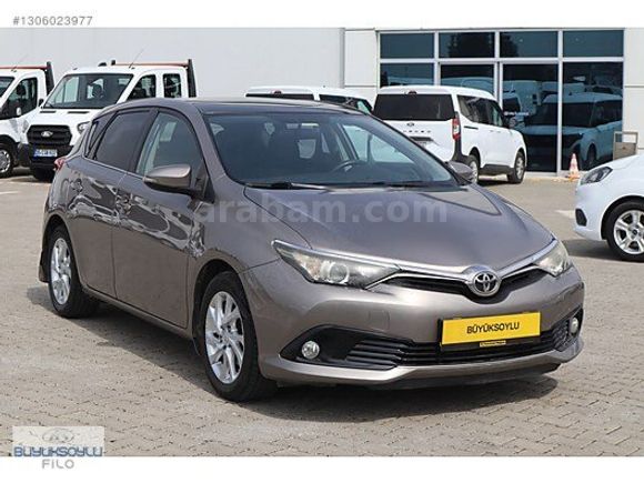 BÜYÜKSOYLU FİLO/2016 TOYOTA AURİS 1.6 ACTİVE SKYPACK CAM TAVAN