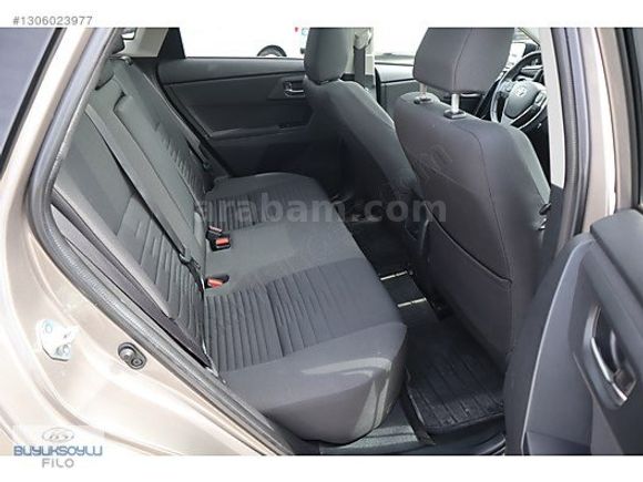 BÜYÜKSOYLU FİLO/2016 TOYOTA AURİS 1.6 ACTİVE SKYPACK CAM TAVAN