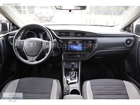 BÜYÜKSOYLU FİLO/2016 TOYOTA AURİS 1.6 ACTİVE SKYPACK CAM TAVAN