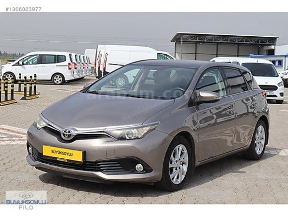 BÜYÜKSOYLU FİLO/2016 TOYOTA AURİS 1.6 ACTİVE SKYPACK CAM TAVAN