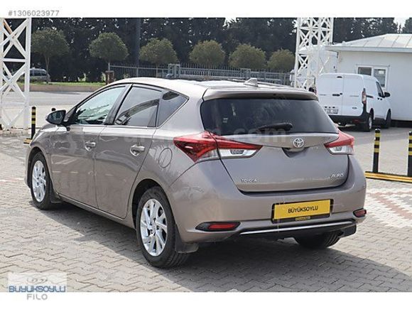 BÜYÜKSOYLU FİLO/2016 TOYOTA AURİS 1.6 ACTİVE SKYPACK CAM TAVAN