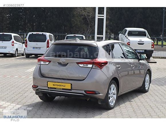 BÜYÜKSOYLU FİLO/2016 TOYOTA AURİS 1.6 ACTİVE SKYPACK CAM TAVAN