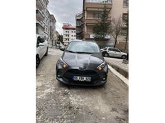 Sahibinden Toyota Yaris 1.5 Hybrid Flame 2024 Model 