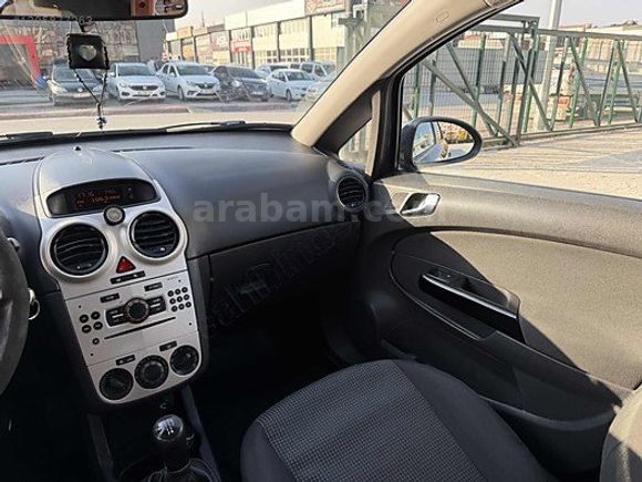 KMH GRUP'DAN 2011 MODEL OPEL CORSA