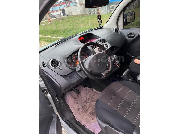 Sahibinden Renault Kangoo Multix 1.5 dCi Authentique 2011 Model