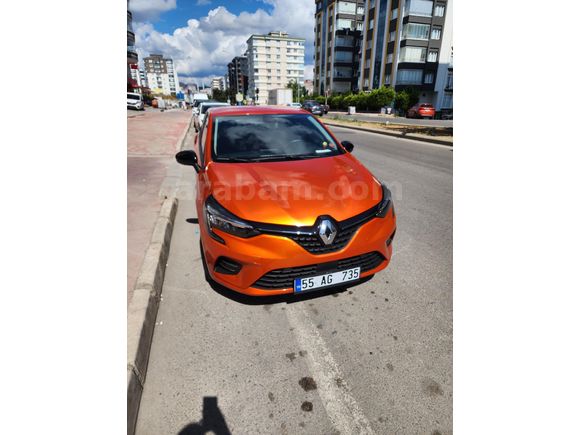 Sahibinden Renault Clio 1.0 TCe Touch 2023 Model