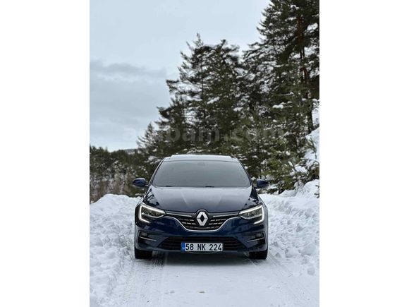 Sahibinden Renault Megane 1.3 TCe Icon 2023 Model 