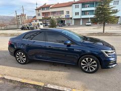 Sahibinden Renault Megane 1.3 TCe Icon 2023 Model 