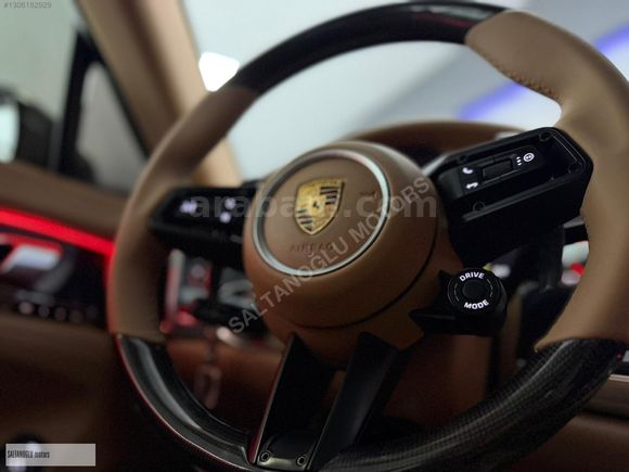 SALTANOĞLU MOTORS'DAN BAYİİ PANAMERA 4 YOLCUEKRANI/BOSE/CHRONO