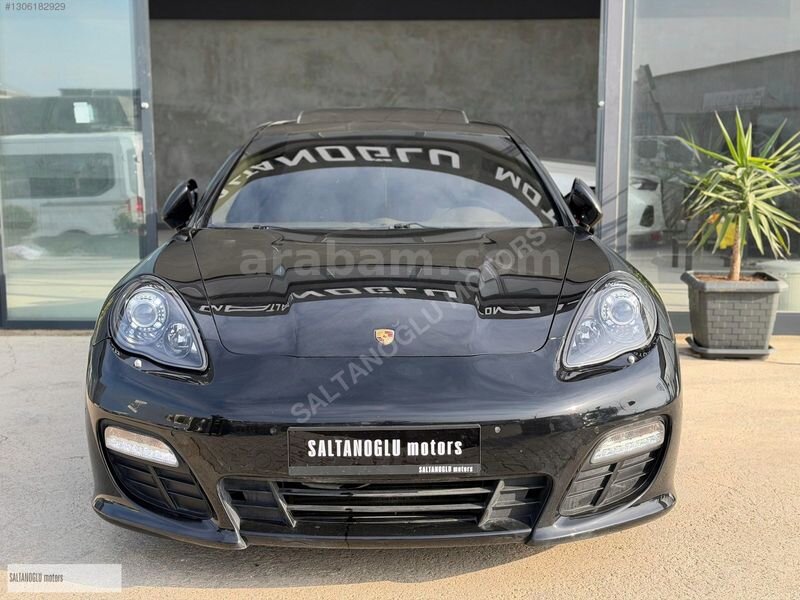 Galeriden Porsche Panamera 4 2011 Model Bursa 346.000 km Siyah