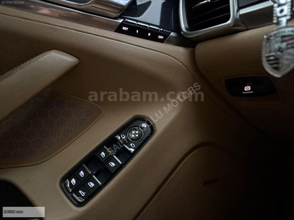 SALTANOĞLU MOTORS'DAN BAYİİ PANAMERA 4 YOLCUEKRANI/BOSE/CHRONO