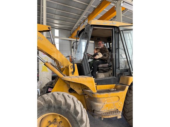 Galeriden Venieri 10.33 kırıcılı forklift çatallı Hatay