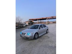 Sahibinden Volkswagen Bora 1.6 Comfortline 2000 Model  240.000 km Gri (Gümüş)