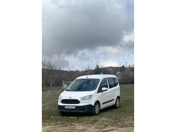 KOLTUKLU FORD COURİER AİLE ARACI KLİMALI