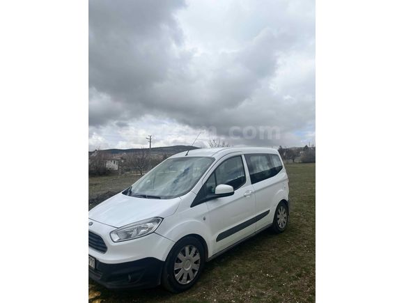 KOLTUKLU FORD COURİER AİLE ARACI KLİMALI