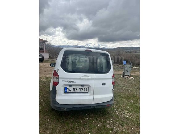 KOLTUKLU FORD COURİER AİLE ARACI KLİMALI