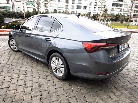 Sahibinden Skoda Octavia 1.0 e-Tec Elite 2021 Model 