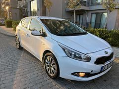 Sahibinden Kia Ceed 1.6 CRDi Concept 2015 Model  160.000 km Beyaz