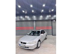 Sahibinden Honda Accord 2.0 2000 Model 