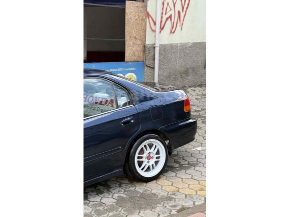 Sahibinden Honda Civic 1.6 i ES 2000 Model 