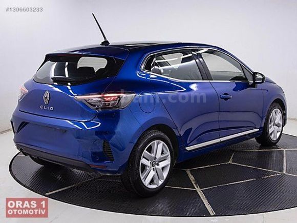 ORAS1 2025 RENAULT CLIO 1.0 TCE EVOLUTION X-TRONIC OTM %20 KDV