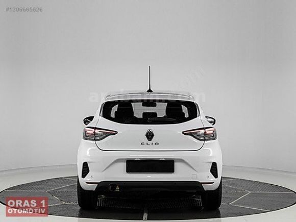 ORAS1 2025 RENAULT CLIO 1.0 TCE EVOLUTION X-TRONIC OTM"13.000"KM
