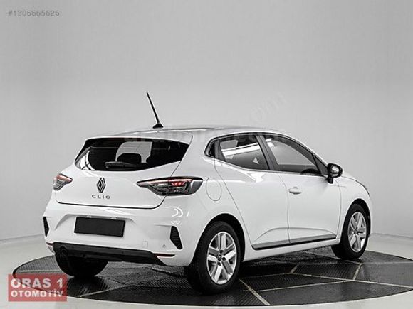ORAS1 2025 RENAULT CLIO 1.0 TCE EVOLUTION X-TRONIC OTM"13.000"KM