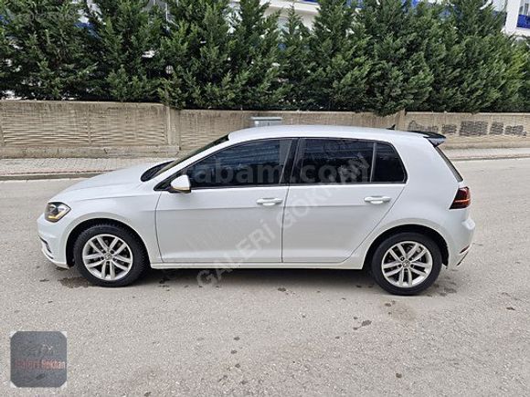 GALERİ GÖKHAN'DAN DEĞİŞENSİZ BOYASIZ GOLF 1.6 TDI HİGHLİNE DSG