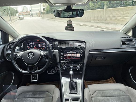 GALERİ GÖKHAN'DAN DEĞİŞENSİZ BOYASIZ GOLF 1.6 TDI HİGHLİNE DSG