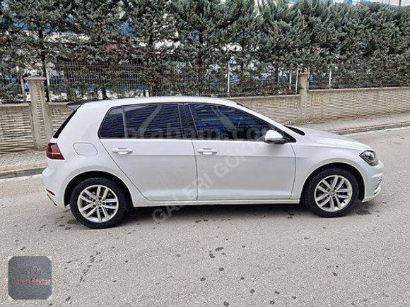 GALERİ GÖKHAN'DAN DEĞİŞENSİZ BOYASIZ GOLF 1.6 TDI HİGHLİNE DSG