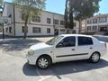 Sahibinden Renault Symbol 1.4 Dynamique 2002 Model  265.000 km Beyaz