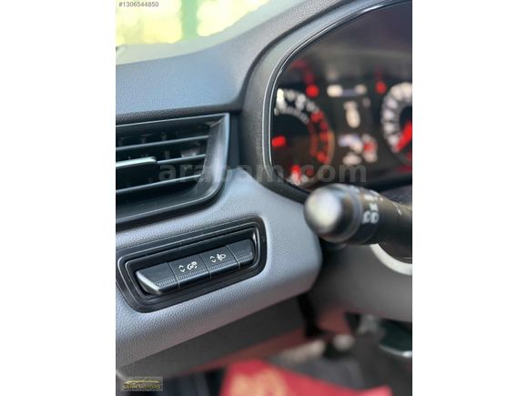 2021 CLİO OTOMATİK+HATASIZ+TESLA EKRAN+90BİNDE+SERVİS BAKIMLI