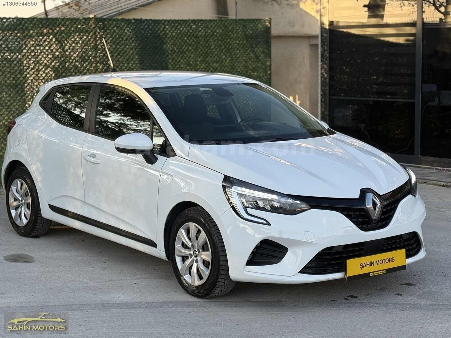 Galeriden Renault Clio 1.0 TCe Joy 2021 Model Afyonkarahisar 90.000 km Beyaz 6