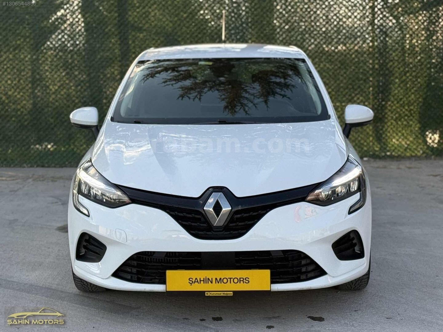 Galeriden Renault Clio 1.0 TCe Joy 2021 Model Afyonkarahisar 90.000 km Beyaz 3
